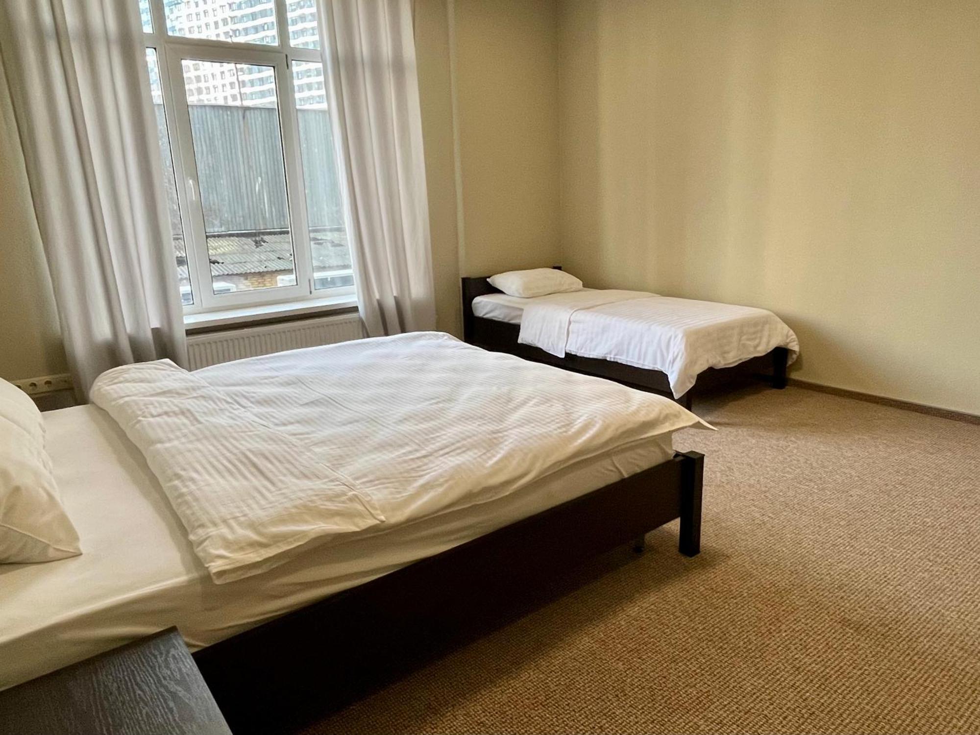 4Room Hostel Kijów Zewnętrze zdjęcie