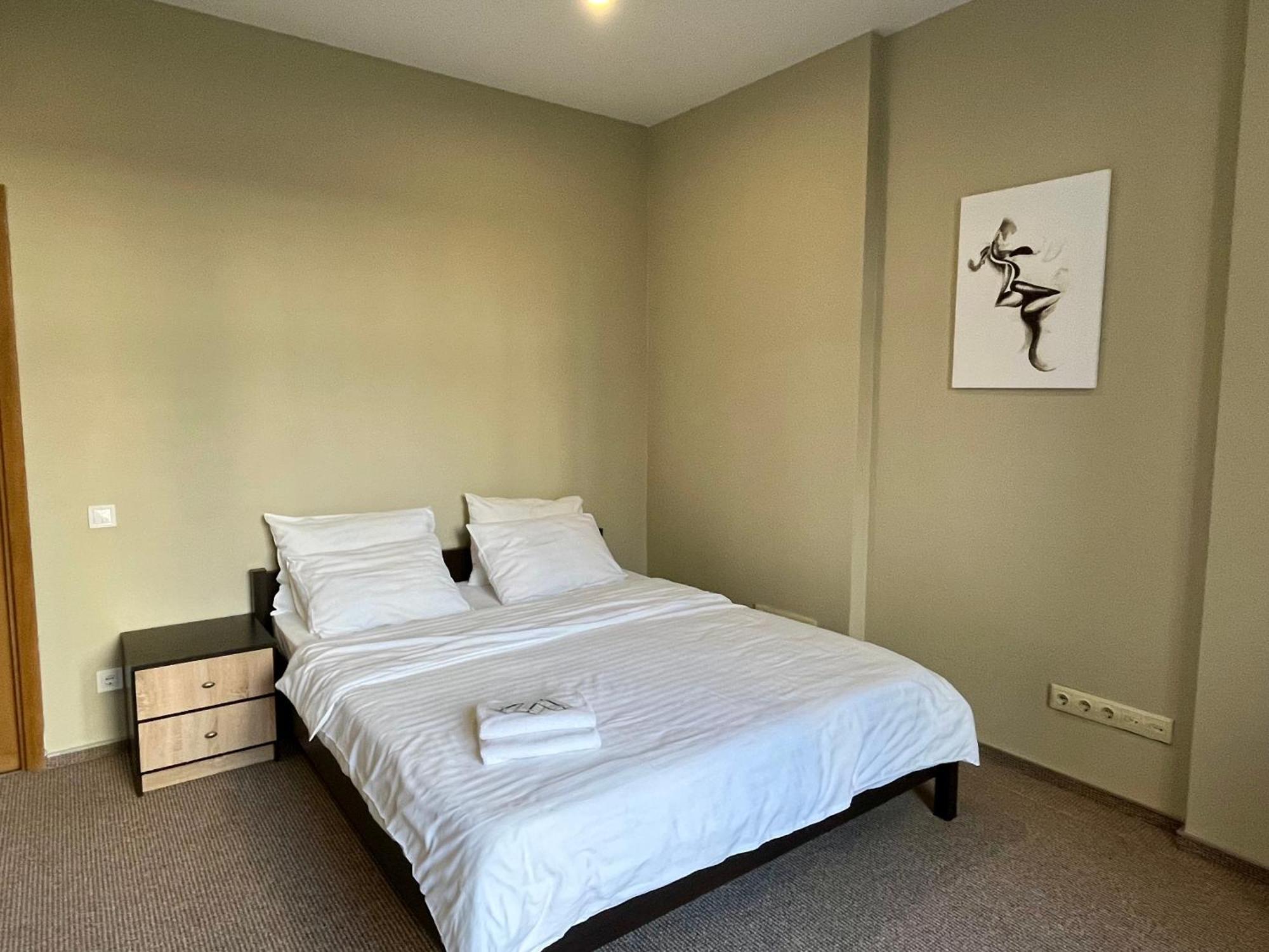 4Room Hostel Kijów Zewnętrze zdjęcie